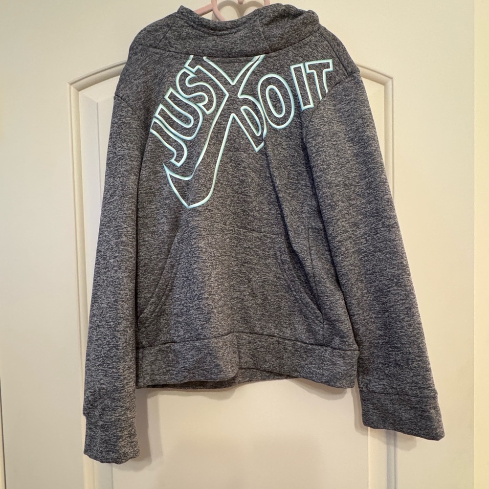 Nike Therma Dri-Fit Pullover Hoodie Girls